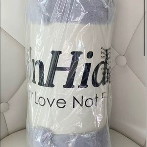 SEALED NEW UnHide Lil' Marshmallow Blanket